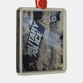 米海兵隊と水兵が機動隊ギア メタルオーナメント (右)