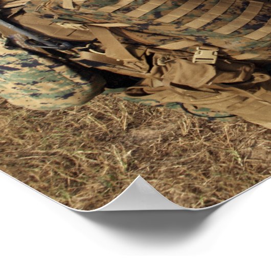 米海兵隊はUH-1Nとして安全を提供している ポスター (角)