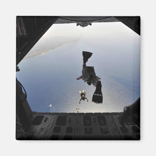 米空軍のパラレースキューマンが飛び出した マグネット (正面)