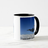 米空軍F-16戦闘《鳥》ハヤブサ マグカップ (正面右)