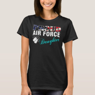 米誇りを持った国旗を持つ空軍の娘 Tシャツ