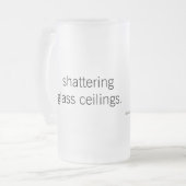 粉々に砕けたガラスの天井のパイントガラス フロストグラスビールジョッキ (正面左)