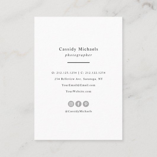 粋でモダンなタイポグラフィのミニマリストの写真撮影 名刺 (裏面)