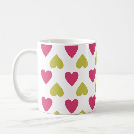 粋なハートパターン|のかわいいピンクおよび緑のハート コーヒーマグカップ (左)