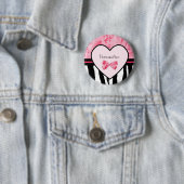 粋なピンクおよび黒いシマウマパターン弓および名前 缶バッジ (インサイチュ)