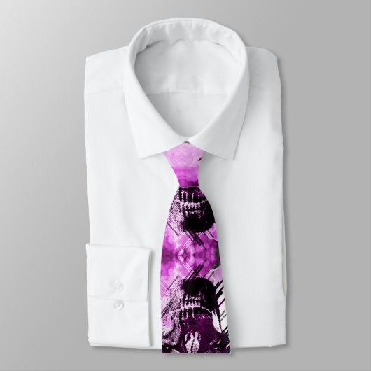粋な紫色の写実的なスカル ネクタイ (タイ)