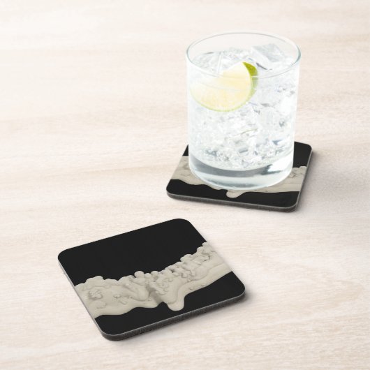 粘土のConcretion コースター (右側)