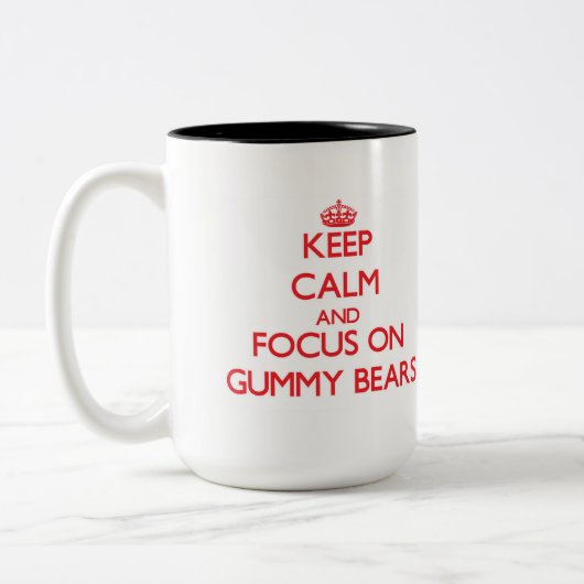 粘着性くまの平静そして焦点を保って下さい ツートーンマグカップ (左)