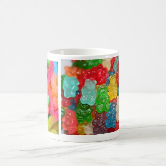 粘着性みみずおよび粘着性くまのマグ コーヒーマグカップ (中央)