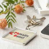 精神的に行われる キーホルダー (側面)