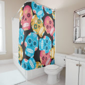 糖スカルシームレス背景 シャワーカーテン (インサイチュ)