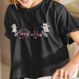 糸でバランスのとれた子猫の幸せな新年 Tシャツ