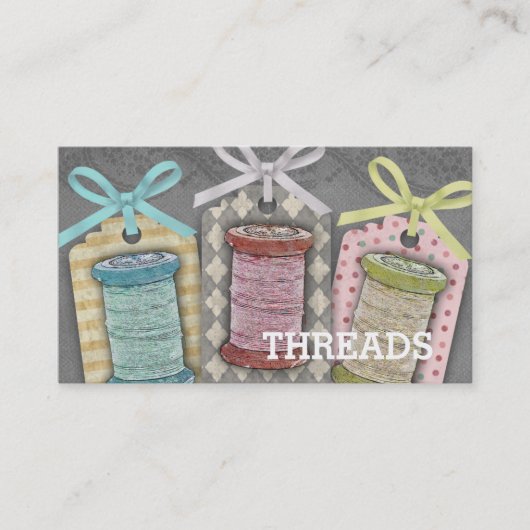 糸のぼろぼろのシックな裁縫の裁縫婦のスプール 名刺 (正面)