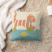 糸玉ストライプの付き玩具猫 クッション (ブランケット)