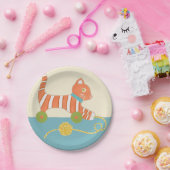 糸玉ストライプの付き玩具猫 ペーパープレート (パーティー)