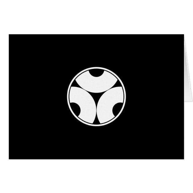 糸輪に三つ割り蛇の目 (正面横)