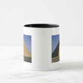 紀元前のKhafre c.2589-30のピラミッド マグカップ (中央)