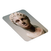 紀元前4世紀の女神の頭。 マグネット (右側)