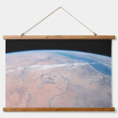 紅海の隣で北に曲がるナイル川 吊り下げ型タペストリー (正面)