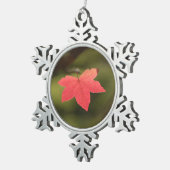 紅秋メープルリーフ自然写真 スノーフレークピューターオーナメント (右)