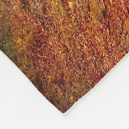 紅葉と木が土の道を覆う フリースブランケット (角)