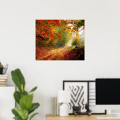 紅葉と木が未舗装道路を覆う ポスター (ホームオフィス)