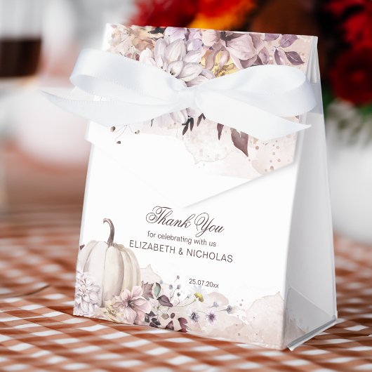 紅葉のオレンジ色とパステルカラーに感謝 フェイバーボックス