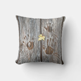 紅葉の木の板に鳥をプリント クッション