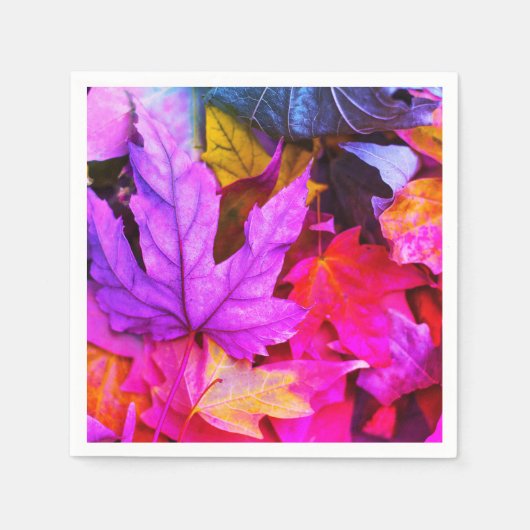 紅葉の葉 色とりどりの秋 ピンク 紫 赤 スタンダードカクテルナプキン (正面)