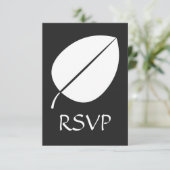紅葉を黒のRSVPカードに挿入 出欠カード (スタンド正面)