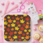 紅葉カラフルパターン ペーパープレート (パーティー)