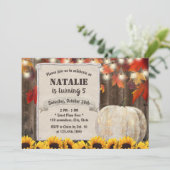 紅葉スンフラワーズパンプキン5誕生日 招待状 (スタンド正面)
