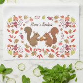 紅葉リスのパーソナライズ キッチンタオル (折り畳み)