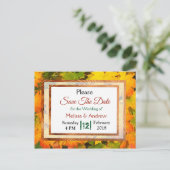 紅葉秋の結婚式の日付を保存 案内ポストカード (スタンド正面)