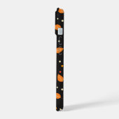紅葉秋柄 iPhone 15ケース (左側面)
