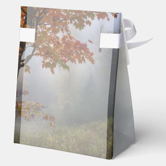 紅葉素朴結婚式の引き出物ボックス フェイバーボックス (裏面)