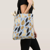 紅葉：シームレスな青の背景 トートバッグ (クローズアップ)