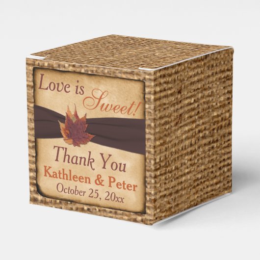 紅葉、フェイクBurlap Favor Box – ブラウン フェイバーボックス (正面サイド)