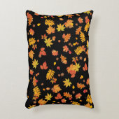 紅葉（黒） アクセントクッション (正面(垂直))