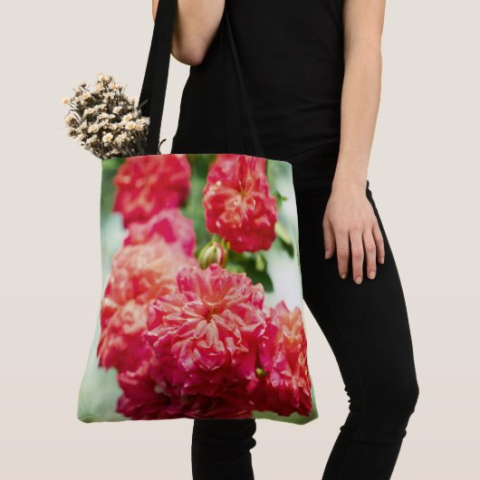 紅薔薇の花 トートバッグ (クローズアップ)