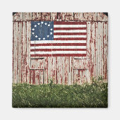 納屋に色彩の鮮やかあるアメリカ国旗 マグネット (正面)