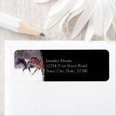 納屋の冬の雪の馬 ラベル (インサイチュ)