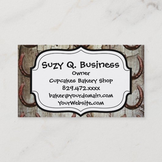 納屋の木製のカウボーイのギフトの馬そして蹄鉄 名刺 (正面)