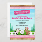 納屋周囲の庭の農場の誕生日の女の子の招待状のピンク 招待状 (正面/裏面)