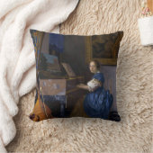 純潔なVermeerで着席する女性 クッション (ブランケット)