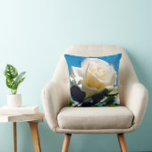 純白のローズビューティー クッション (椅子)