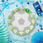 紙プレートとホワイトスポーツシャツ ペーパープレート (パーティー)