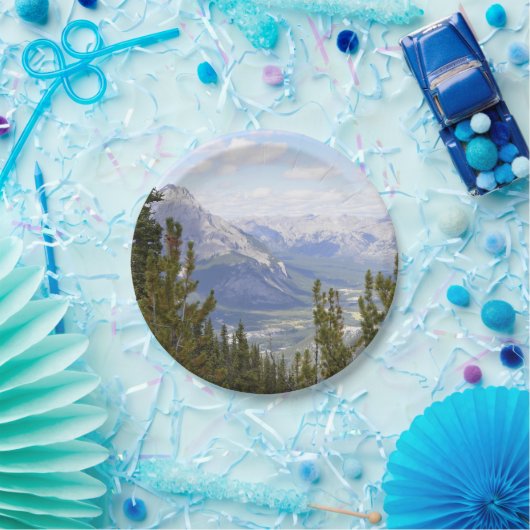 紙プレートとマウンテンシーン ペーパープレート (パーティー)