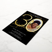 紙吹雪エレガントブラック金ゴールド写真30歳の誕生日 箔招待状 (回転した状態)