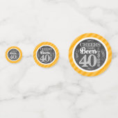 紙吹雪40年のへの応援そしてビールテーブルの コンフェッティ (正面)